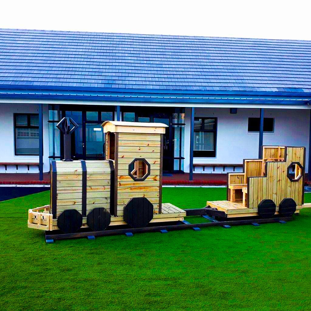 Juego de madera de exterior tipo casa